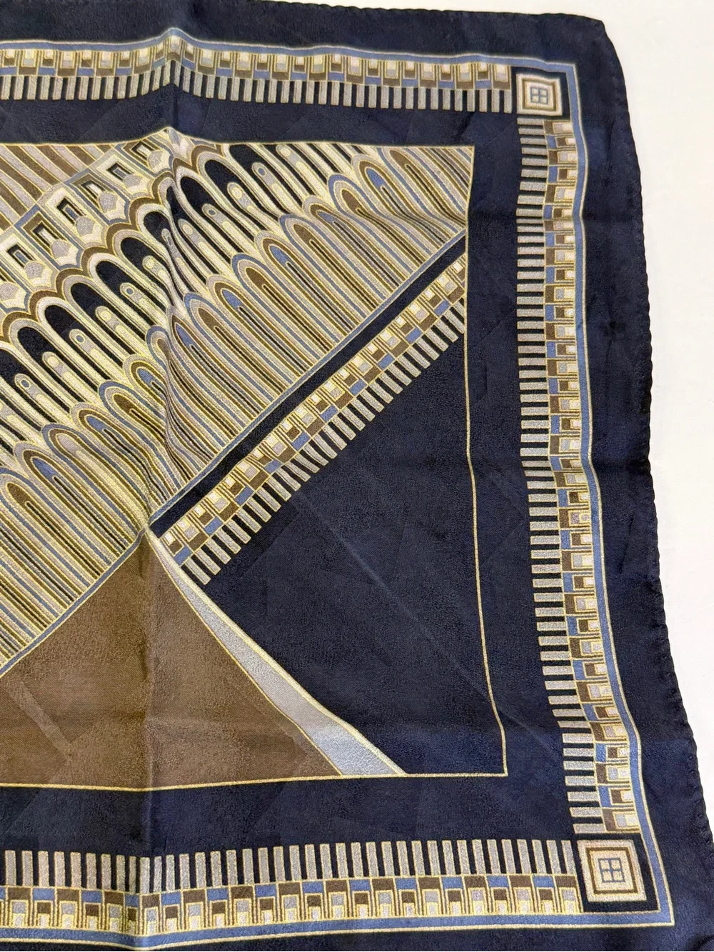 💙 Vintage Geometric Silk Pocket Square Handkerchief 12” x 12” 💙